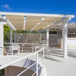 Lovely Apartment In Ricadi With Swimming Pool