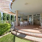 Appartement Lovely Apartment In Ricadi With Swimming Pool