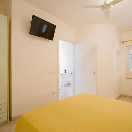 Lovely Apartment In Ricadi With Swimming Pool *